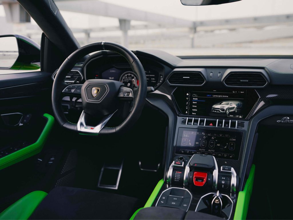 Аренда Lamborgini urus 4.0 turbo ss в Дубае