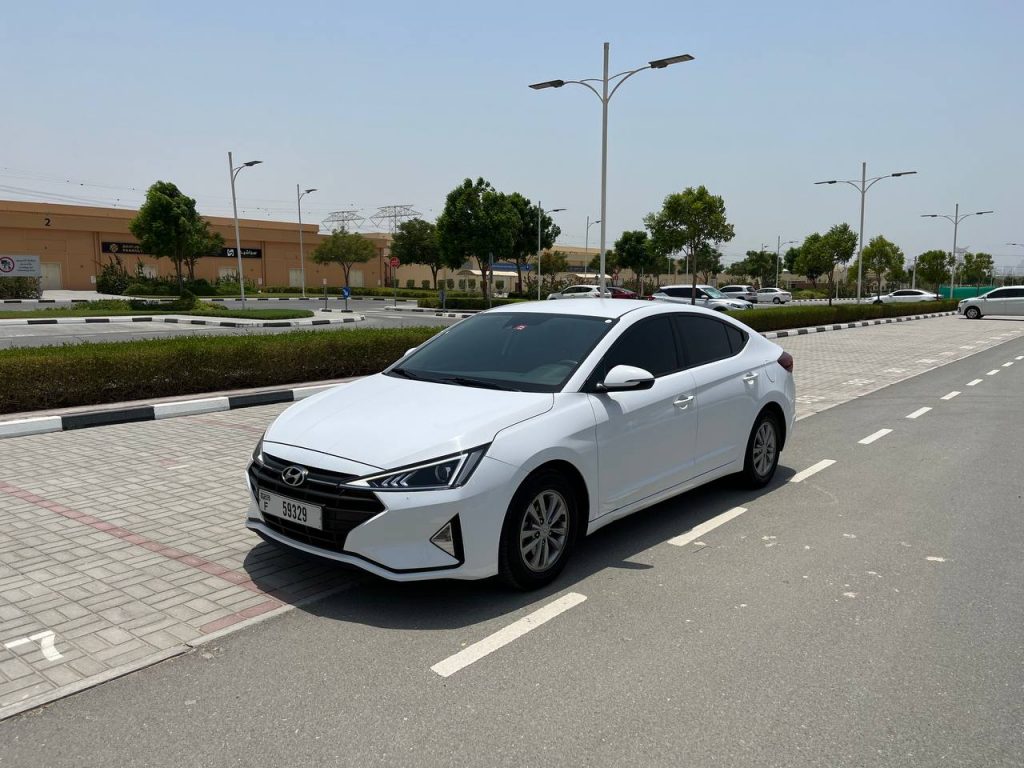 Аренда Hyundai Avante 2020 в Дубае