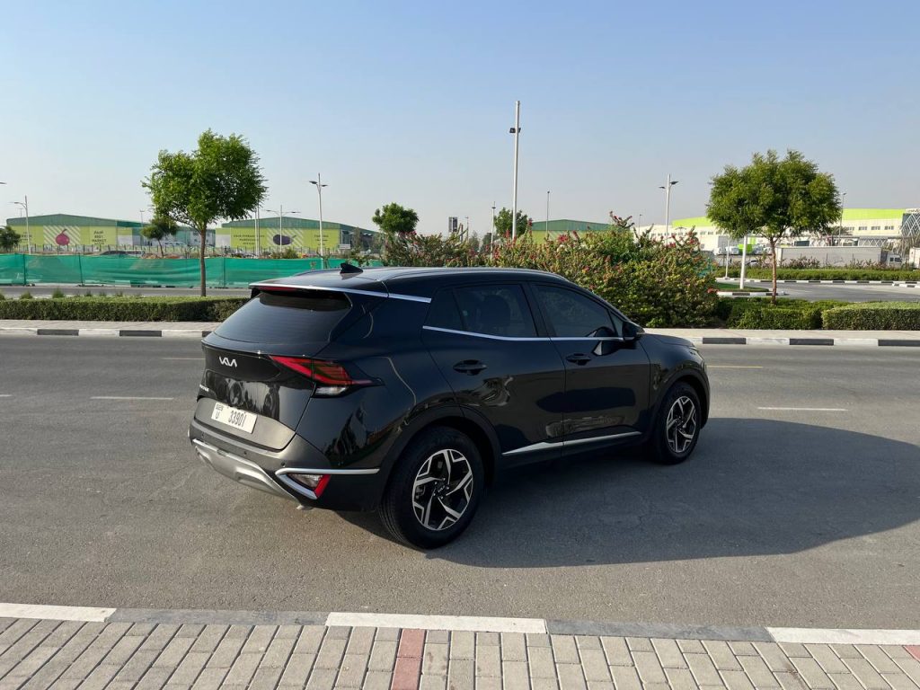 Аренда Kia Sportage 2022 в Дубае