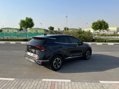 Аренда Kia Sportage 2022 в Дубае