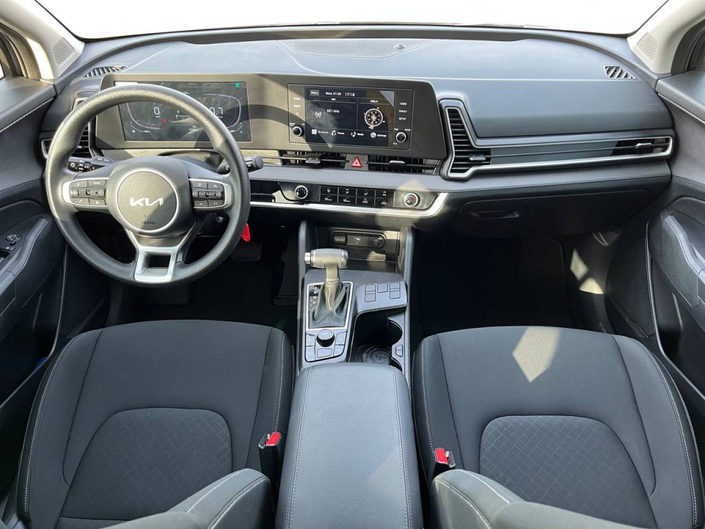 Аренда Kia Sportage 2022 в Дубае