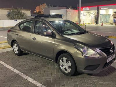 Аренда Nissan sanny Grey в Дубае