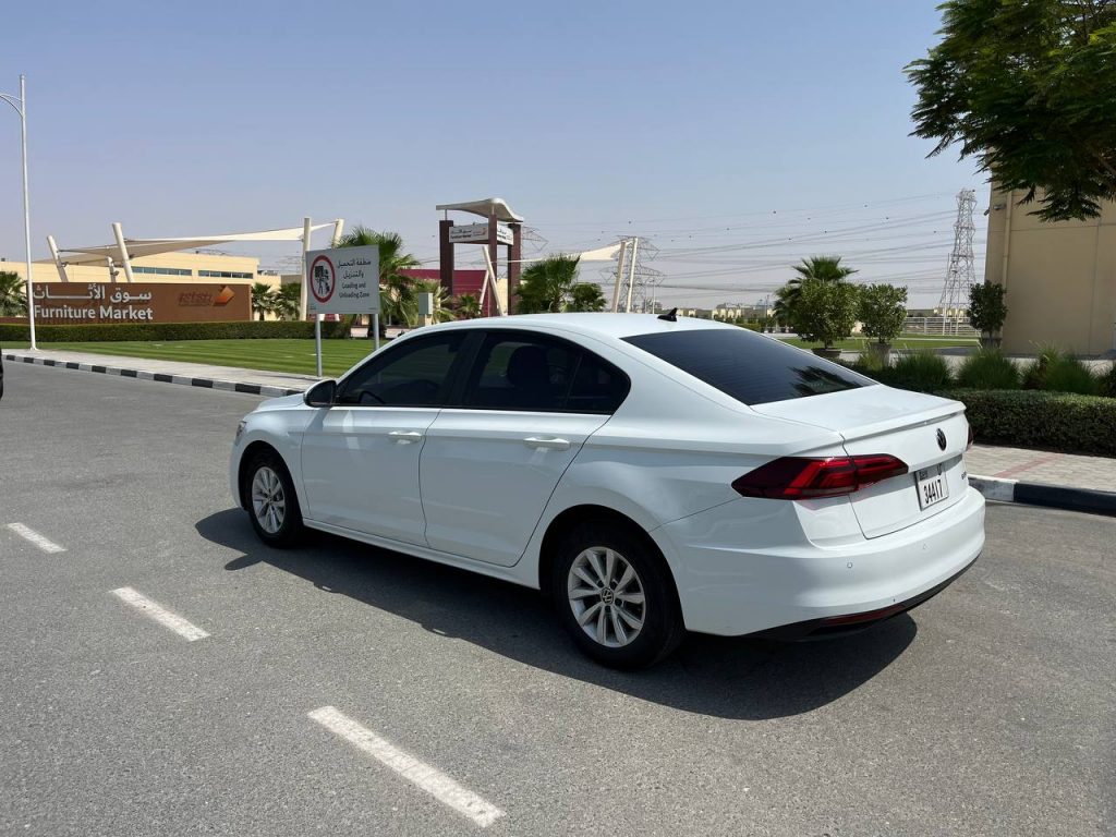 Аренда volkswagen bora 2022 в Дубае