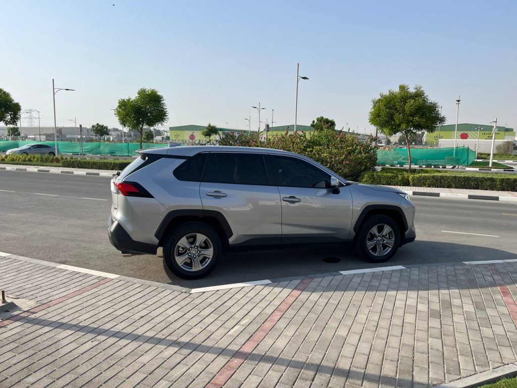 Аренда Toyota Rav4 в Дубае
