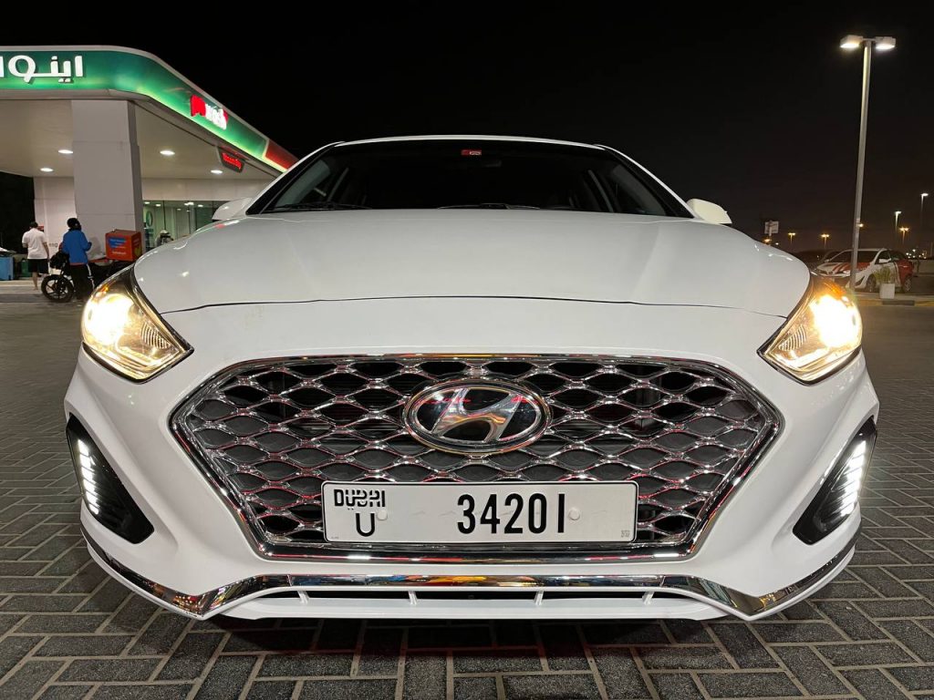 Аренда Hundai sonata white в Дубае
