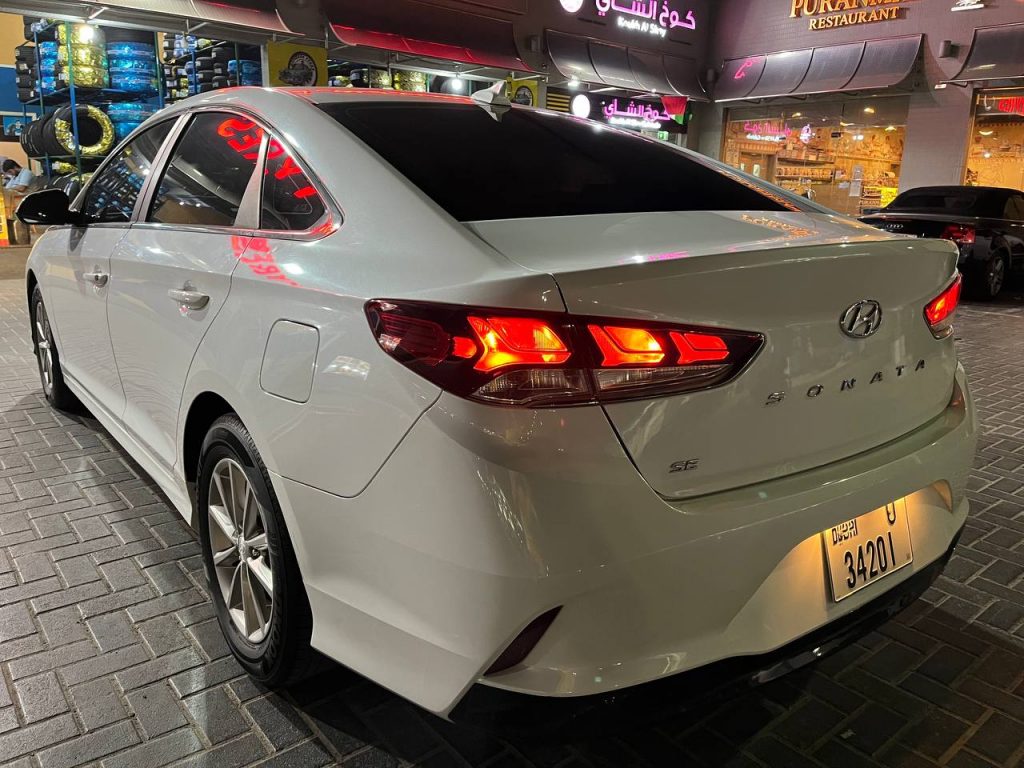 Аренда Hundai sonata white в Дубае