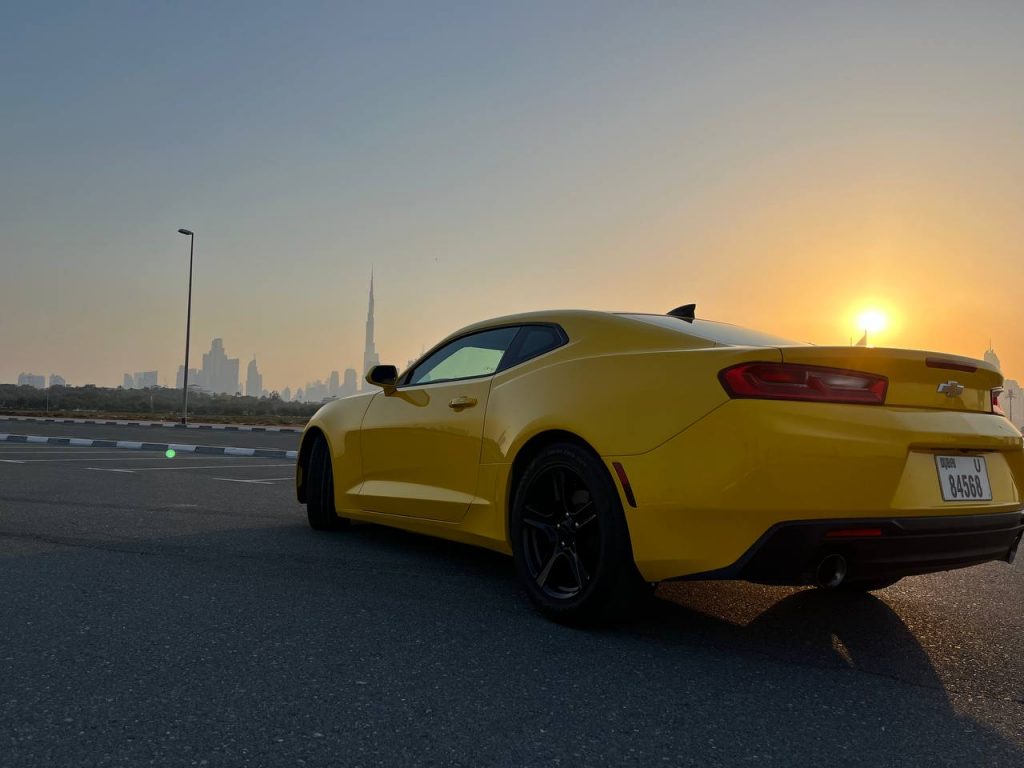 Аренда chevrolet camaro 2.0 AT в Дубае