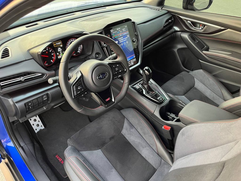 Аренда Subaru WRX TS в Дубае