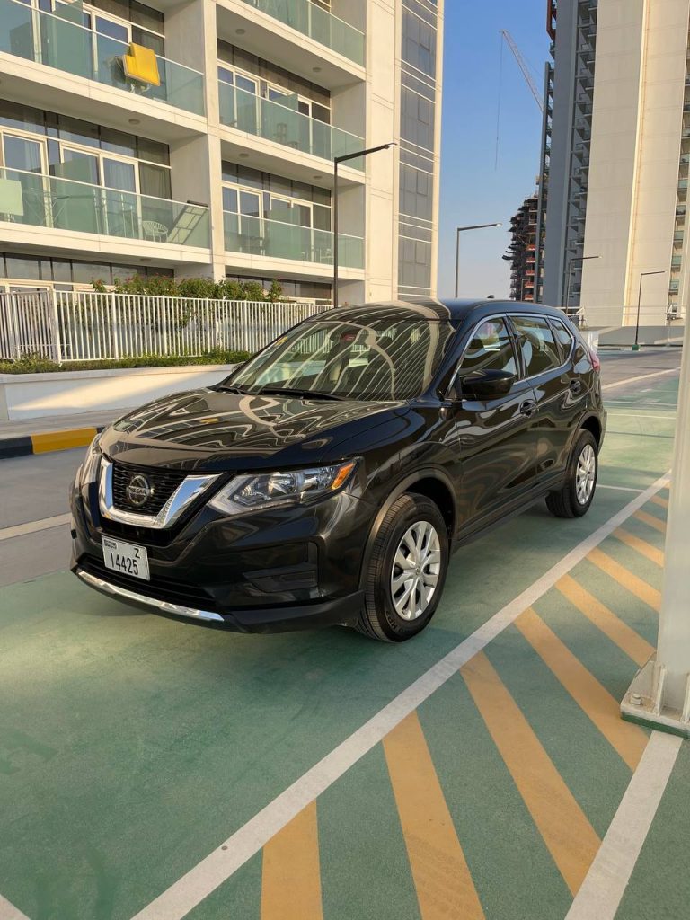 Аренда Nissan X-trail в Дубае