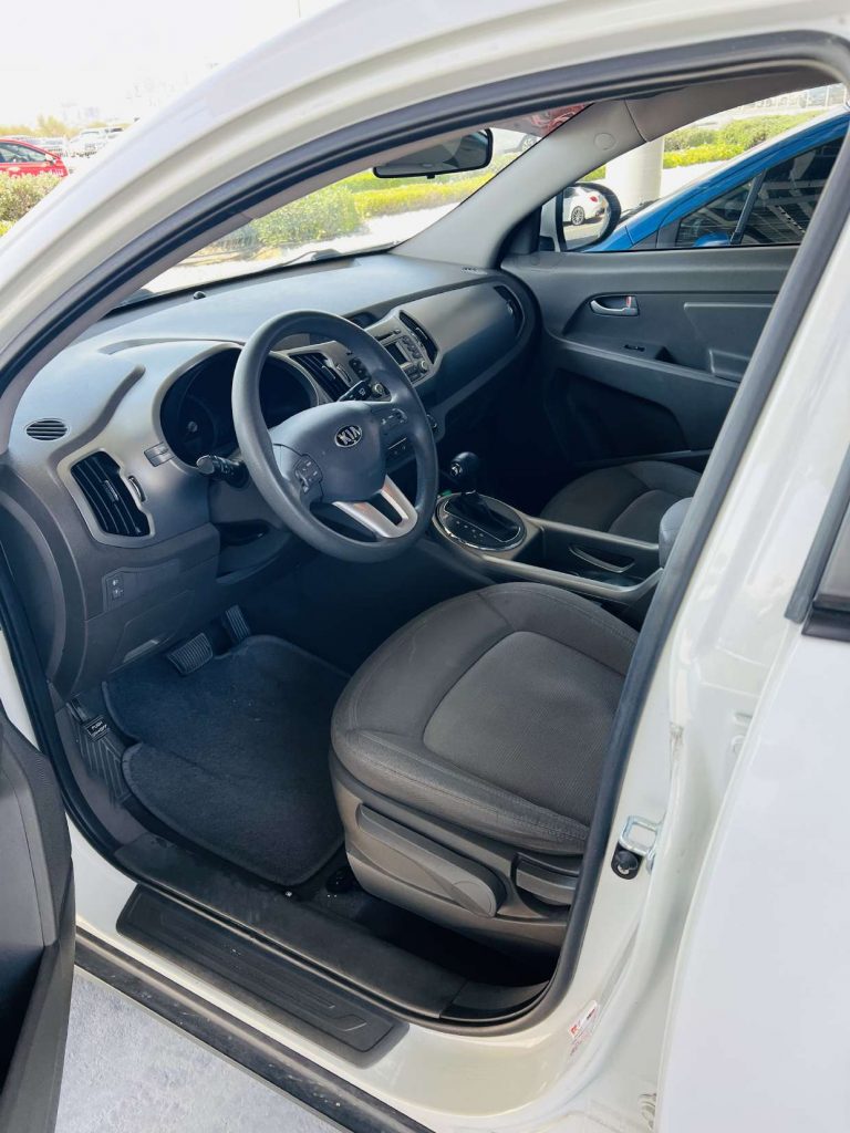 Аренда Kia sportage в Дубае
