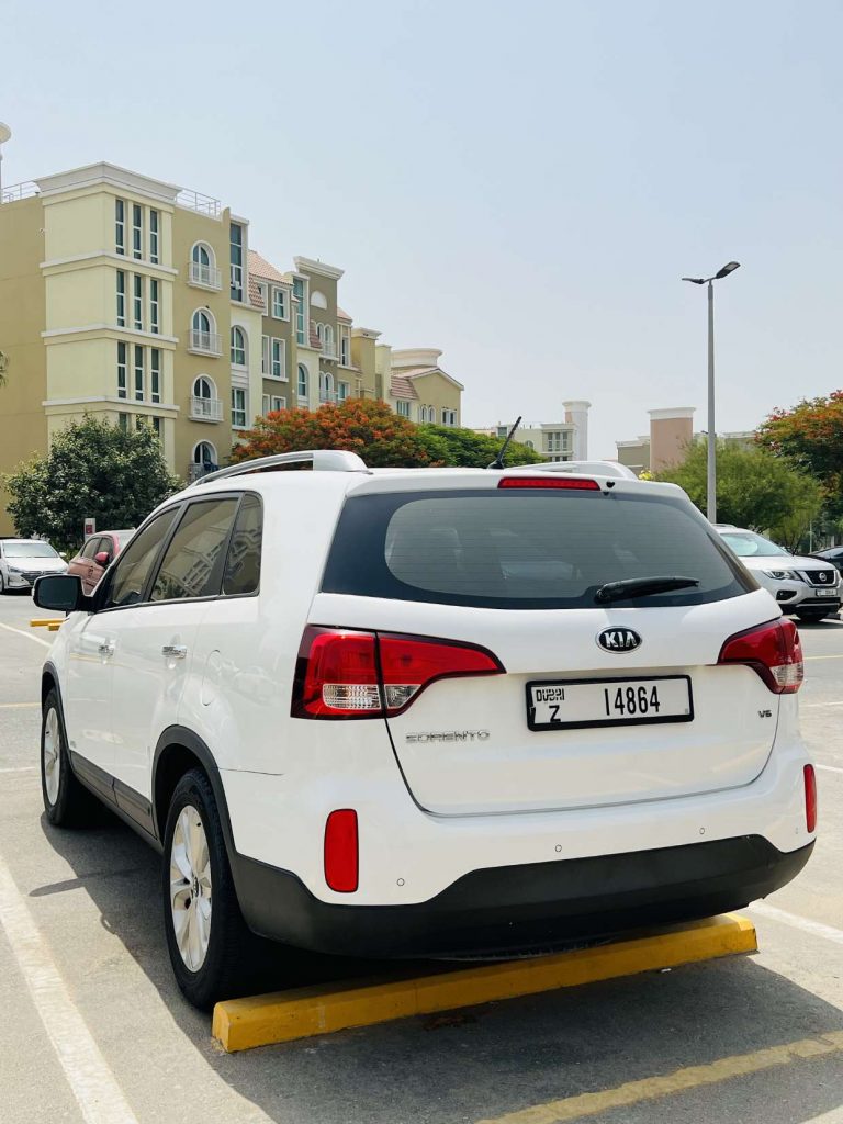 Аренда Kia sorento в Дубае