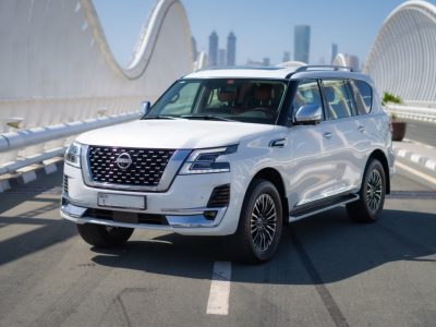 Аренда Nissan Patrol в Дубае white