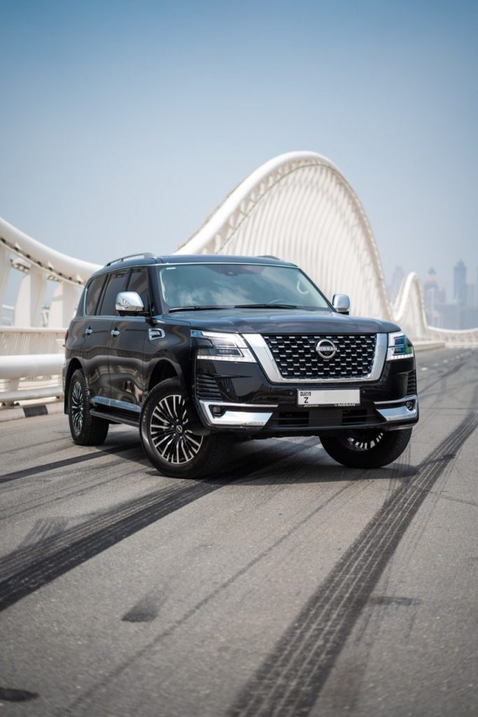 Аренда Nissan Patrol в Дубае black
