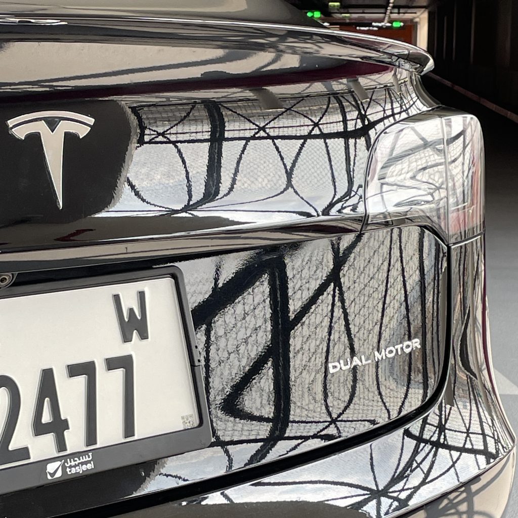 Аренда TESLA MODEL 3 LONG RANGE в Дубае