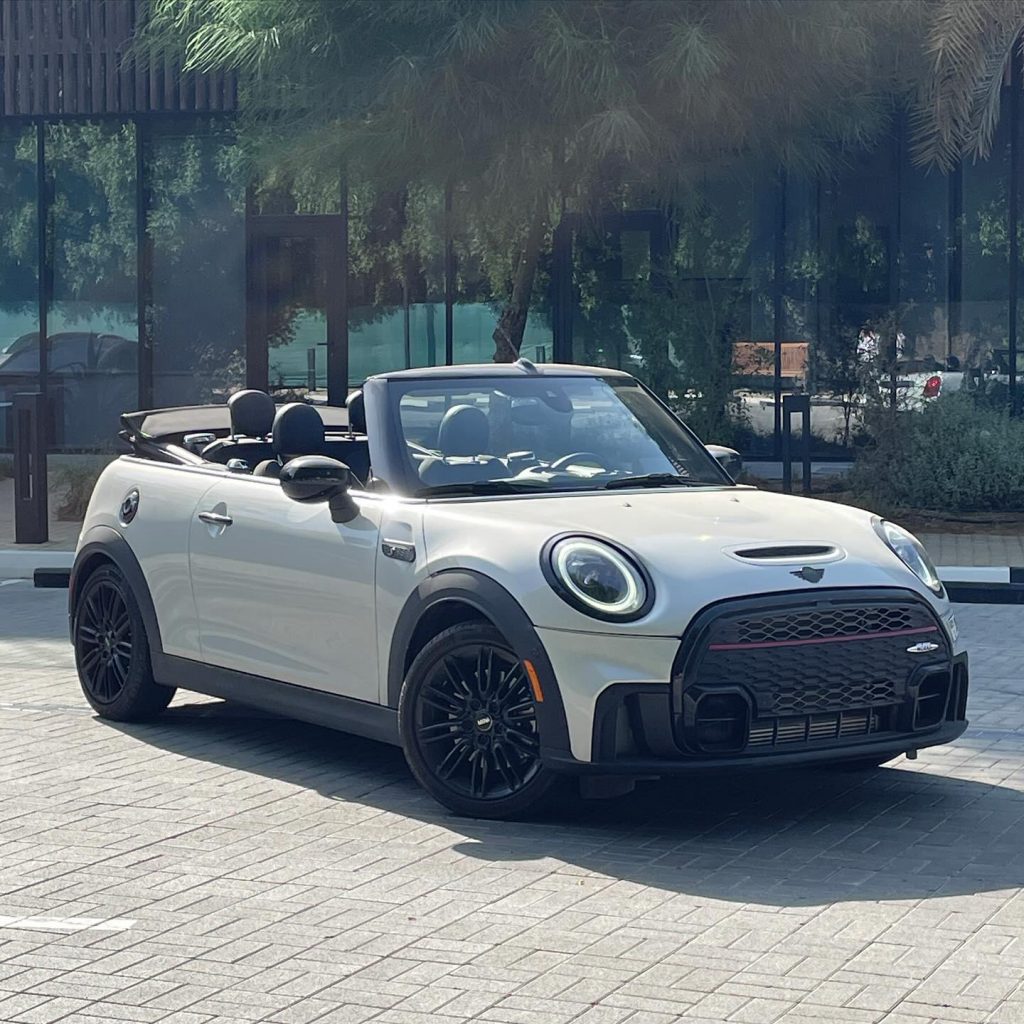 Аренда MINI COOPER S CONVERTIBLE в Дубае