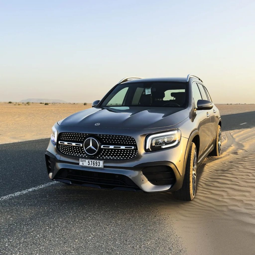 Аренда MERCEDS-BENZ 250 AMG в Дубае GRAY