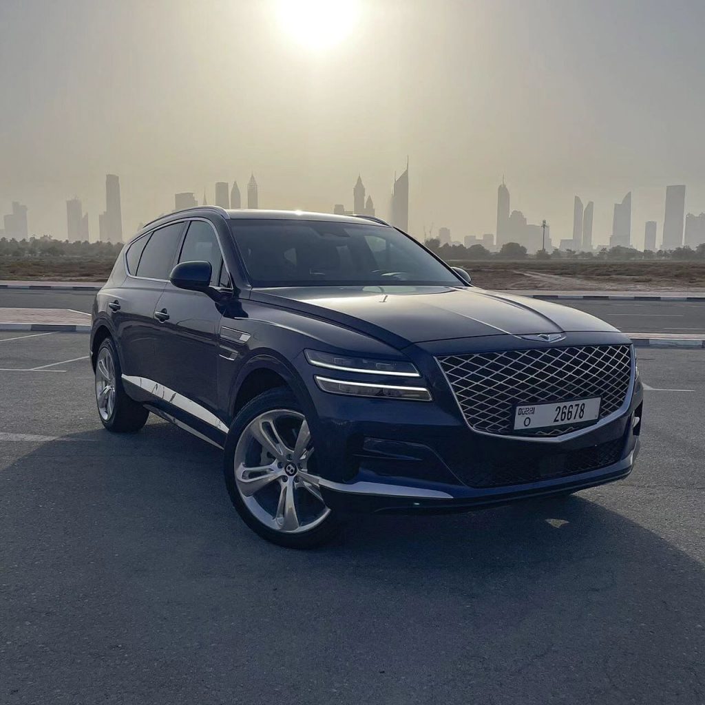 Аренда GENESIS GV80 в Дубае blue