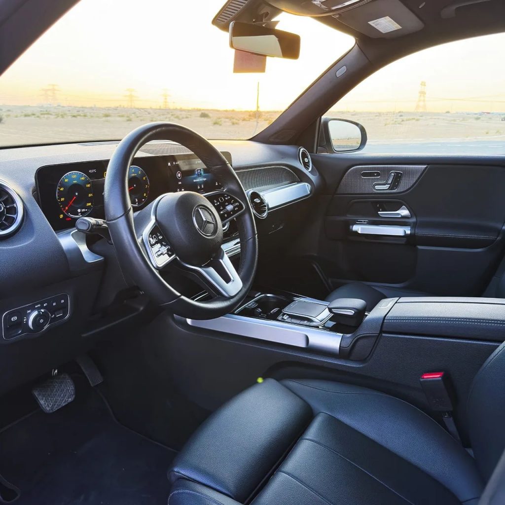 Аренда MERCEDS-BENZ 250 AMG в Дубае GRAY