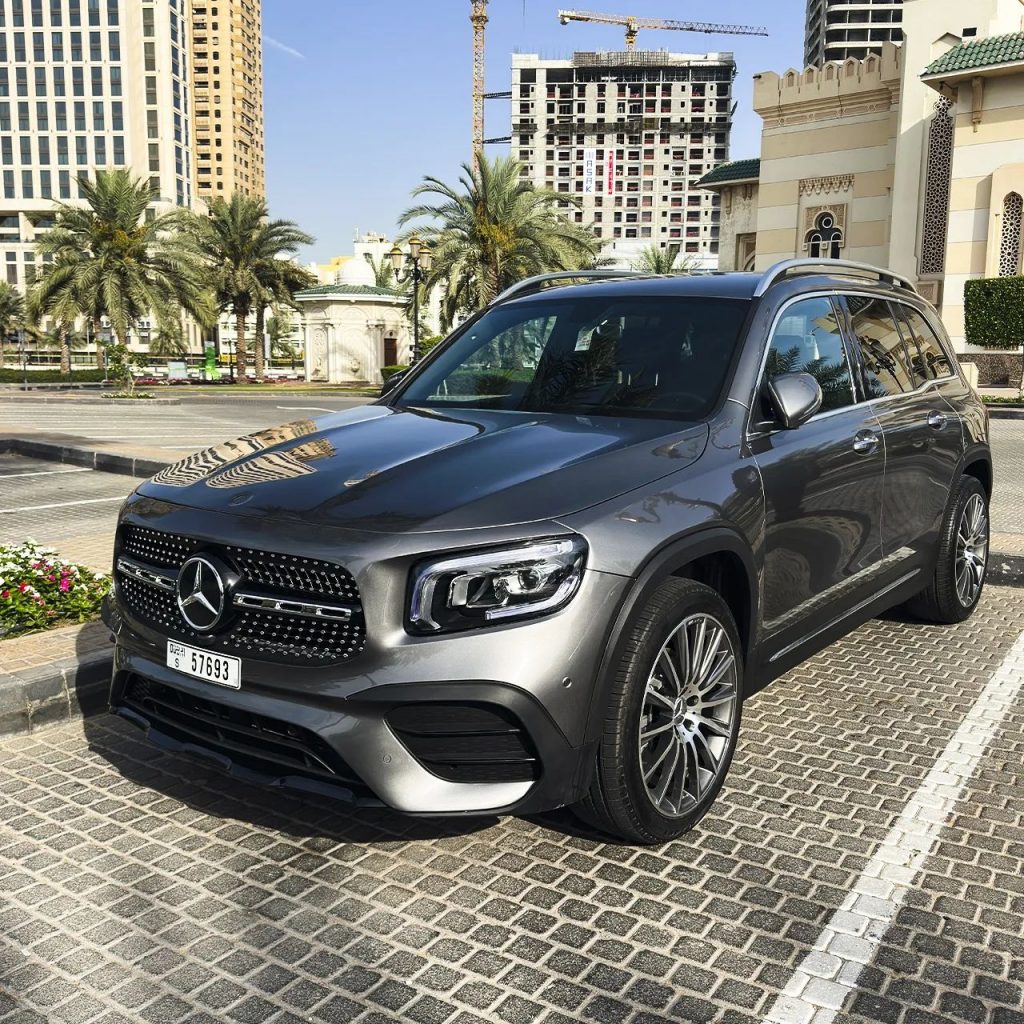 Аренда MERCEDS-BENZ 250 AMG в Дубае GRAY