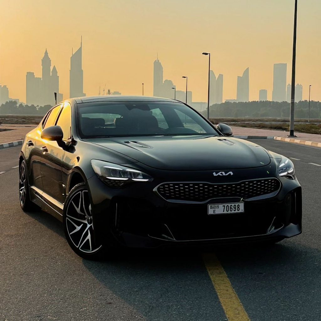 Аренда KIA STINGER GT в Дубае