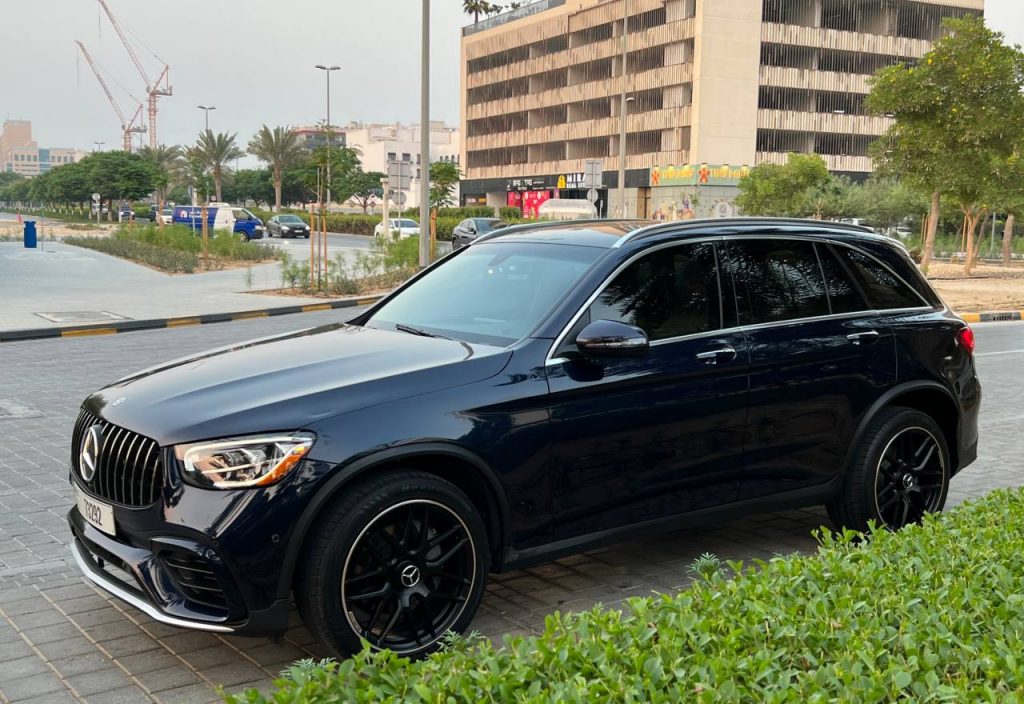 Аренда Mercedes Benz GLC 300 AMG в Дубае