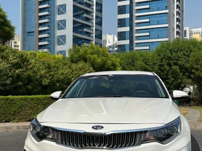 Аренда Kia optima в Дубае white