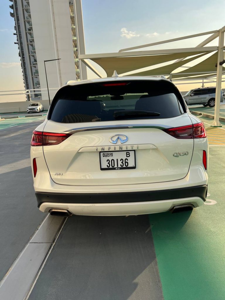 Арендовать infiniti qx50 в Дубае