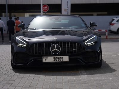 Аренда Mercedes AMG GT в Дубае