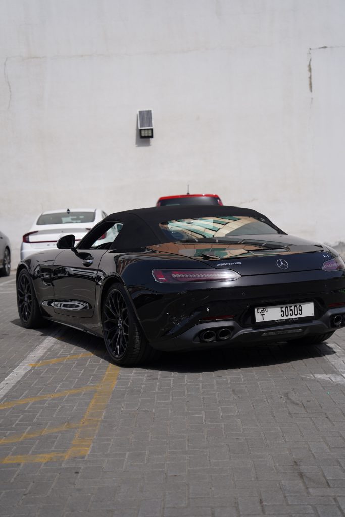 Аренда Mercedes AMG GT в Дубае