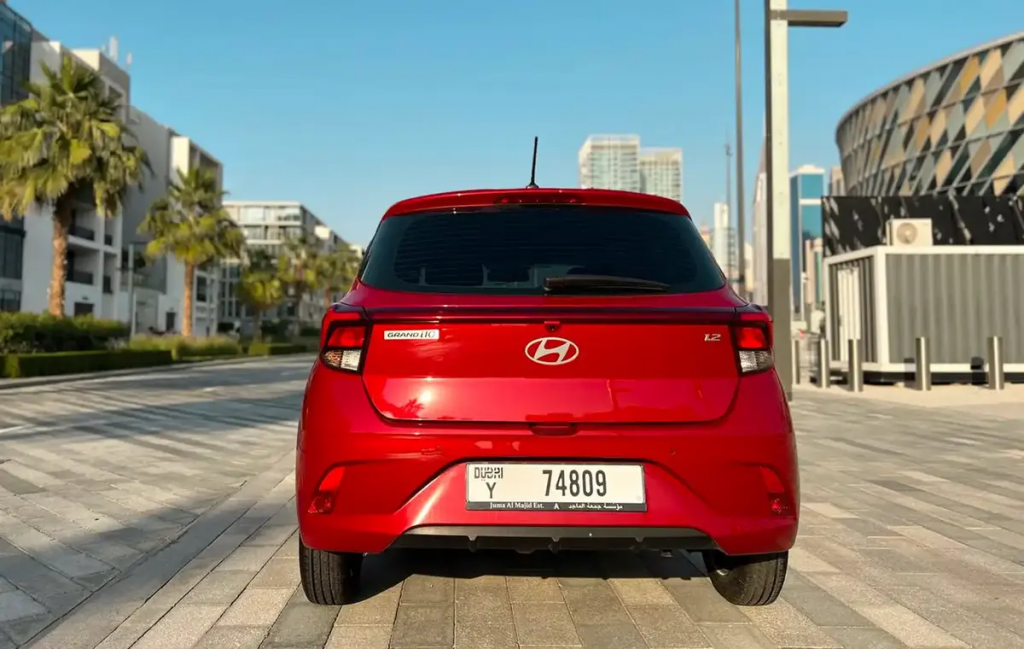 Аренда Hyundai i10 2024 в Дубае