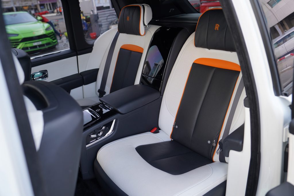 Аренда Rolls-Royce Cullinan в Дубае