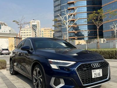 Аренда Audi A3 quattro в Дубае