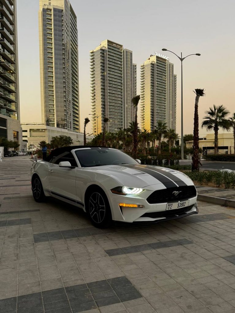 Аренда Ford mustang 2.3 convertible в Дубае